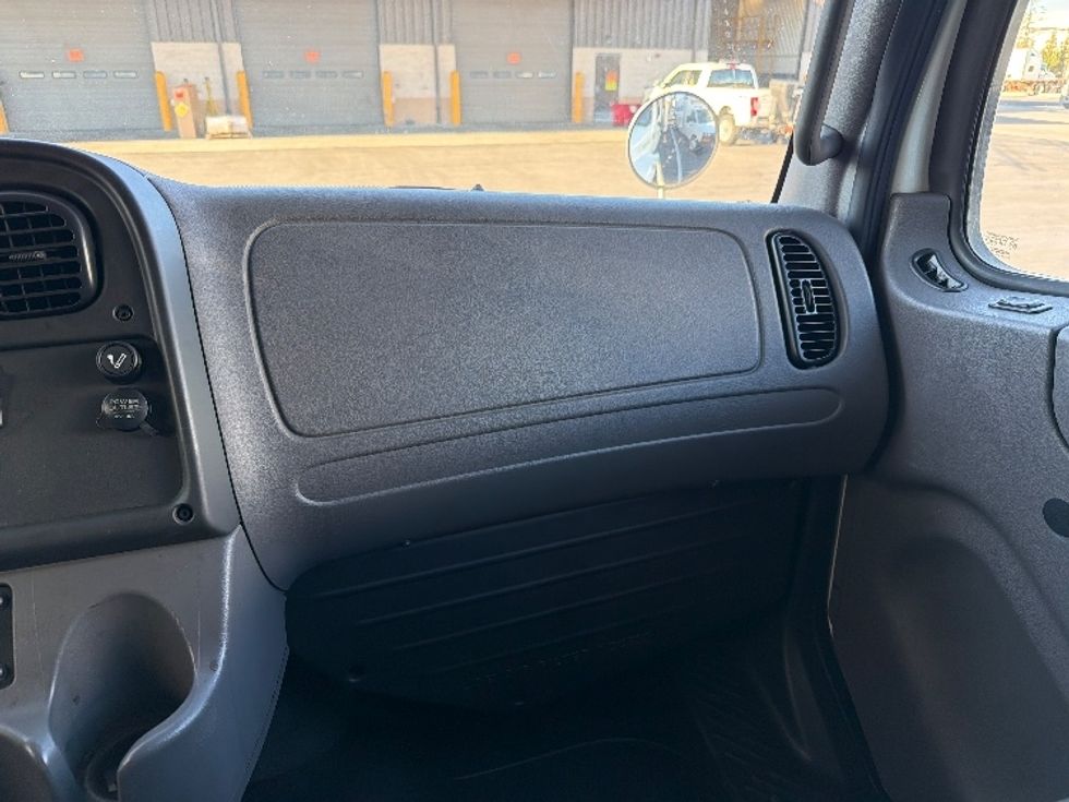 Refrigerated Truck-Light and Medium Duty Trucks-Freightliner-2019-M2-Sterling-VA-253,724\n\t\tmiles-$ 47,250 - Image 19