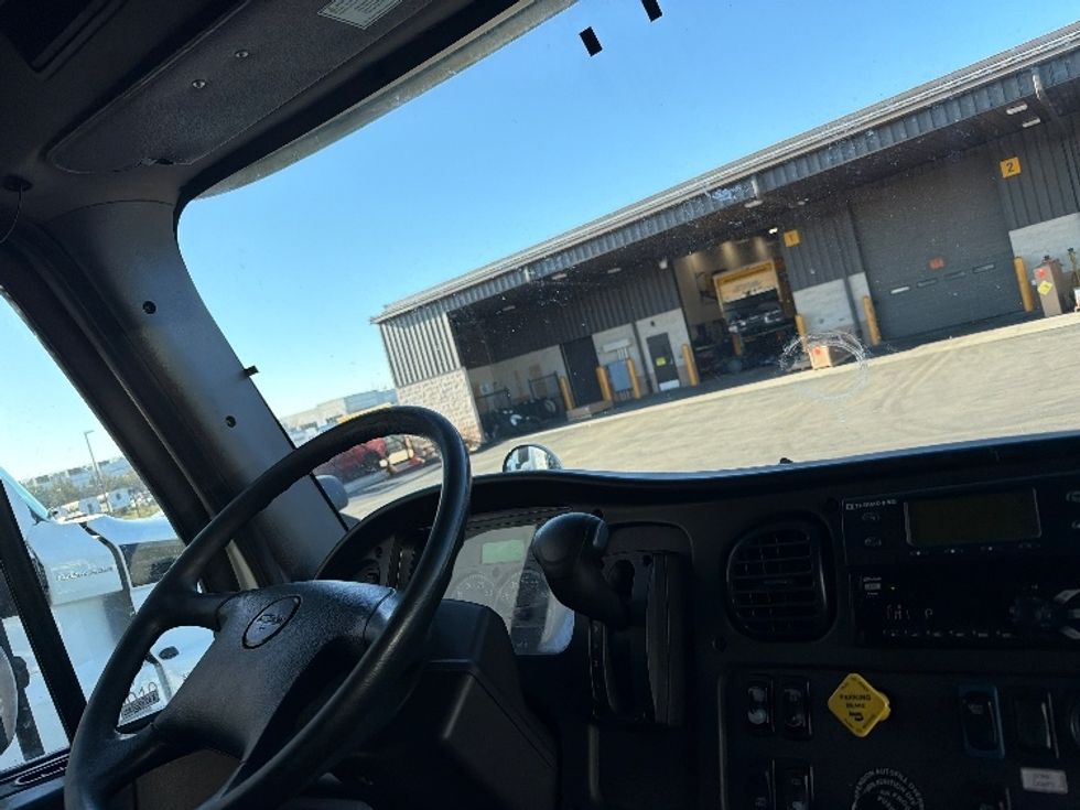 Refrigerated Truck-Light and Medium Duty Trucks-Freightliner-2019-M2-Sterling-VA-253,724\n\t\tmiles-$ 47,250 - Image 20