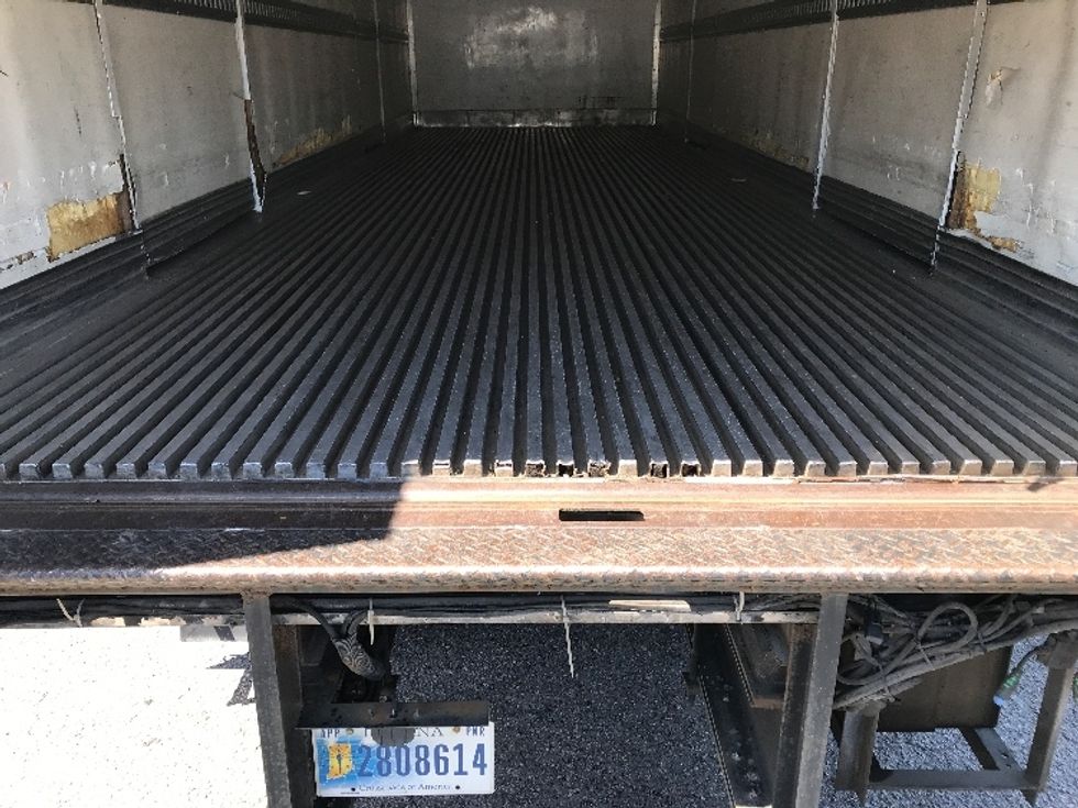 Refrigerated Truck-Light and Medium Duty Trucks-Freightliner-2019-M2-Suffolk-VA-128,350\n\t\tmiles-$ 72,000 - Image 9