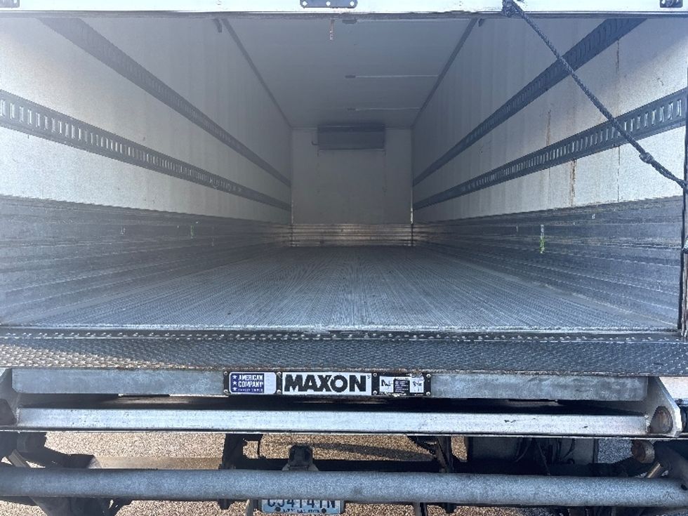 Refrigerated Truck-Light and Medium Duty Trucks-Freightliner-2019-M2-Tacoma-WA-265,661\n\t\tmiles-$ 46,000 - Image 8