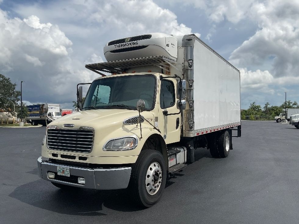 Refrigerated Truck-Light and Medium Duty Trucks-Freightliner-2019-M2-Tampa-FL-180,555\n\t\tmiles-$ 44,250 - Image 3