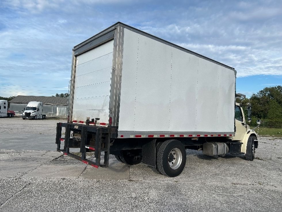 Refrigerated Truck-Light and Medium Duty Trucks-Freightliner-2019-M2-Tampa-FL-188,640\n\t\tmiles-$ 47,250 - Image 11