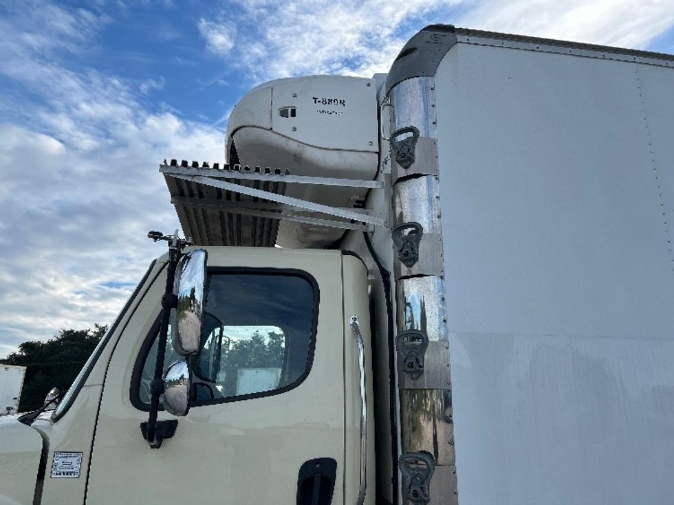 Refrigerated Truck-Light and Medium Duty Trucks-Freightliner-2019-M2-Tampa-FL-188,640\n\t\tmiles-$ 47,250 - Image 23