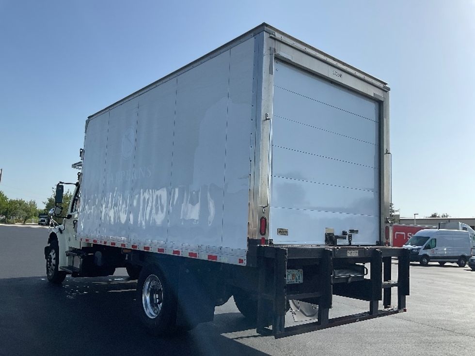 Refrigerated Truck-Light and Medium Duty Trucks-Freightliner-2019-M2-Tampa-FL-217,374\n\t\tmiles-$ 41,250 - Image 6
