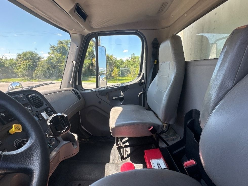 2019 Freightliner M2 106 Medium Duty photo 16