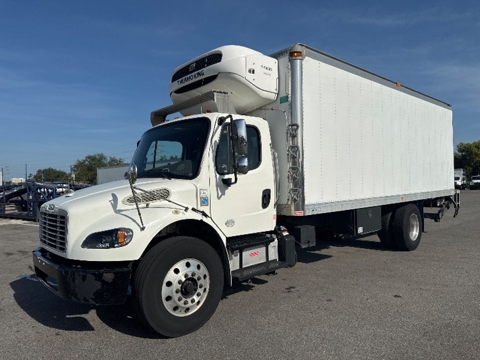 2019 Freightliner M2 106 Medium Duty photo 3