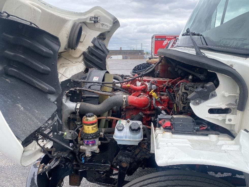 Refrigerated Truck-Light and Medium Duty Trucks-Freightliner-2019-M2-Toronto-ON-416,706\n\t\tkm-$ 49,000 - Image 24