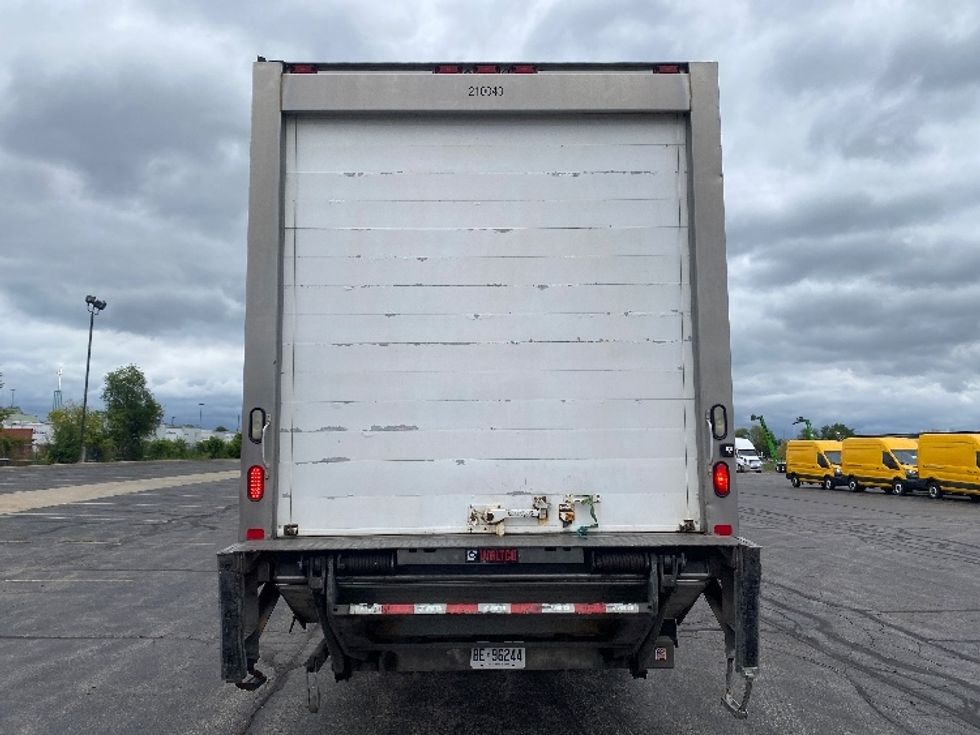 Refrigerated Truck-Light and Medium Duty Trucks-Freightliner-2019-M2-Toronto-ON-416,706\n\t\tkm-$ 49,000 - Image 7