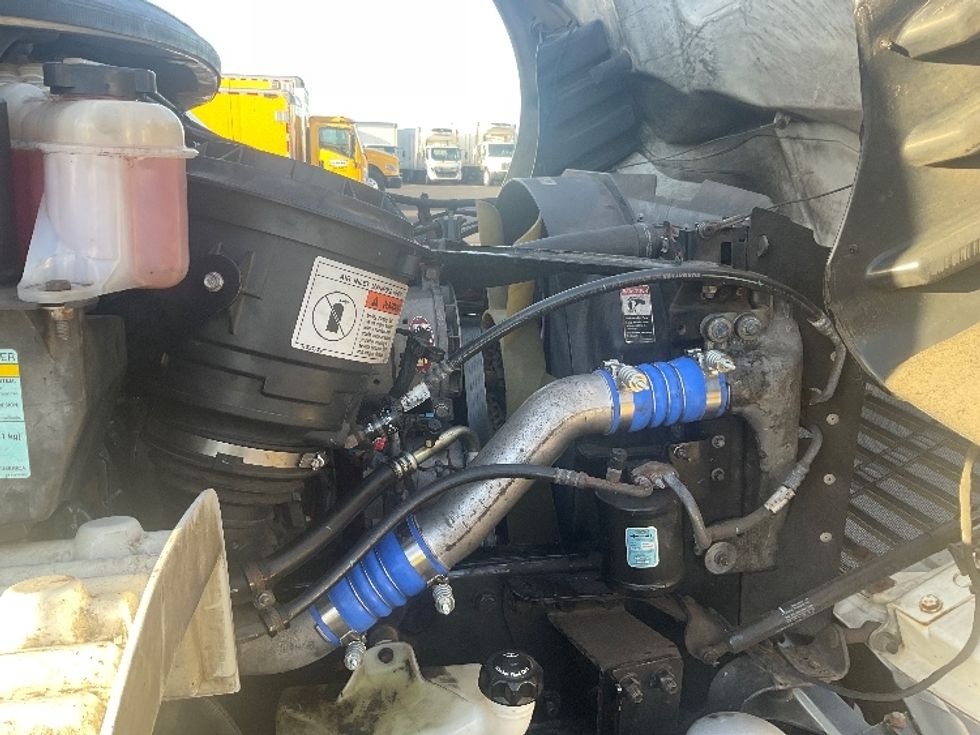 Refrigerated Truck-Light and Medium Duty Trucks-Freightliner-2019-M2-Torrance-CA-104,741\n\t\tmiles-$ 58,500 - Image 22
