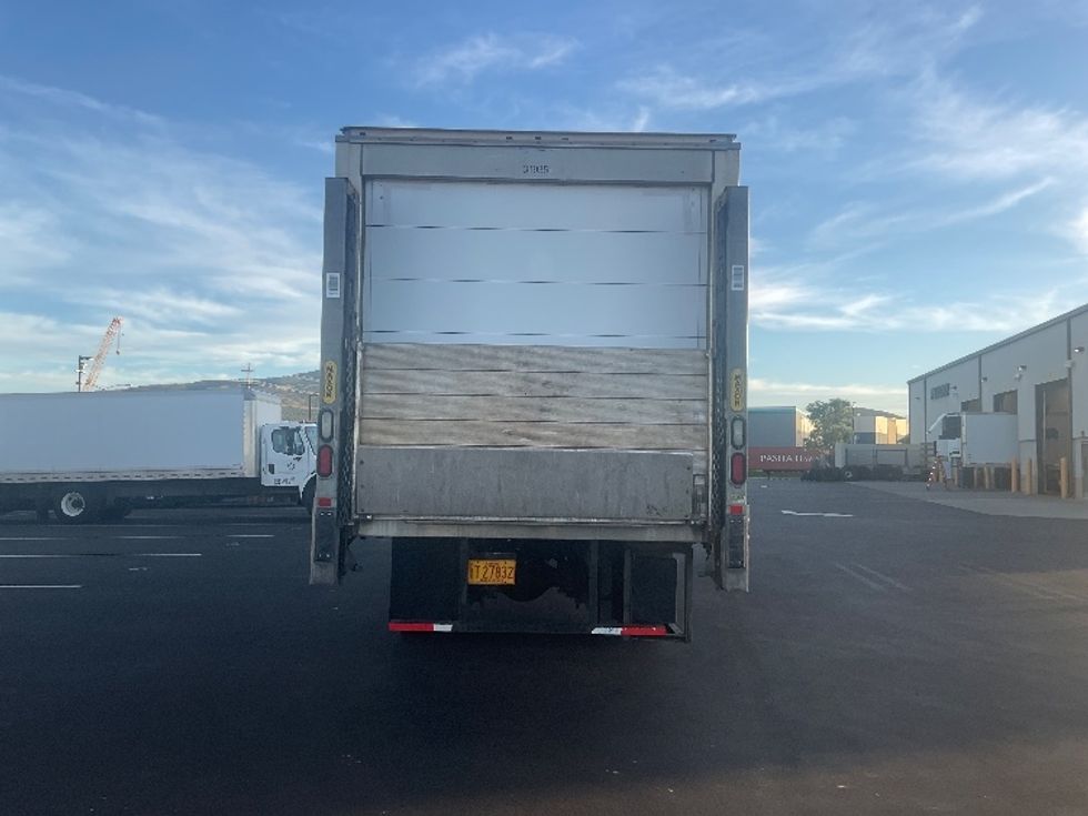 Refrigerated Truck-Light and Medium Duty Trucks-Freightliner-2019-M2-Torrance-CA-104,741\n\t\tmiles-$ 58,500 - Image 7