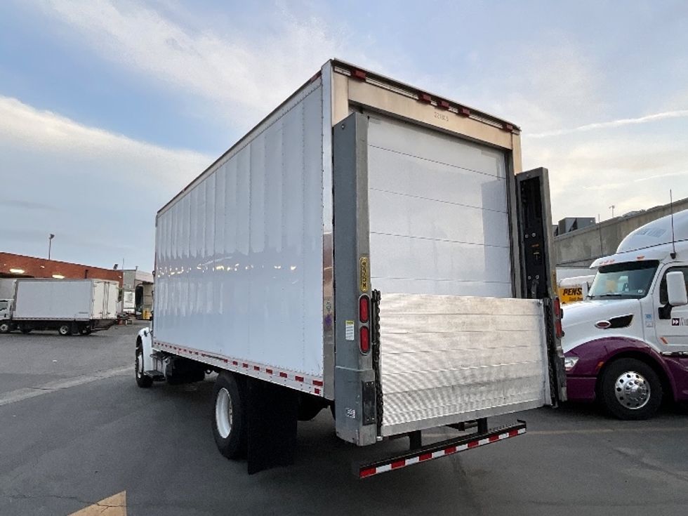 Refrigerated Truck-Light and Medium Duty Trucks-Freightliner-2019-M2-Torrance-CA-125,793\n\t\tmiles-$ 64,500 - Image 6