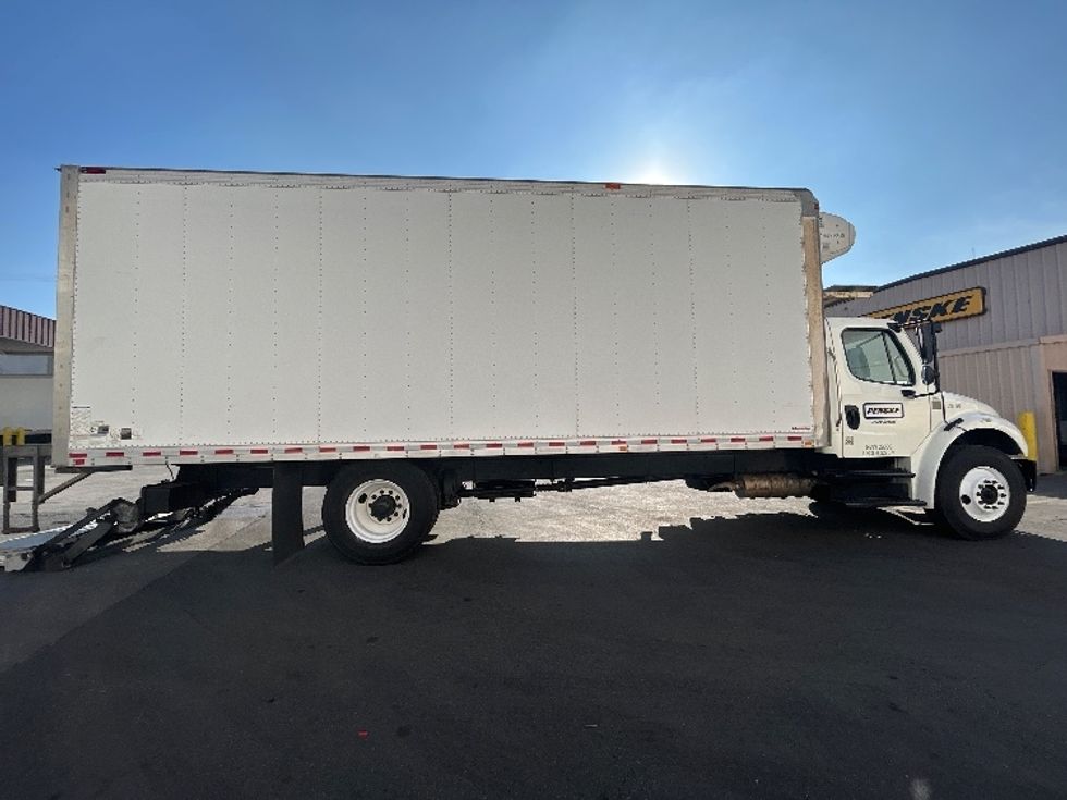 Refrigerated Truck-Light and Medium Duty Trucks-Freightliner-2019-M2-Torrance-CA-143,253\n\t\tmiles-$ 67,250 - Image 15