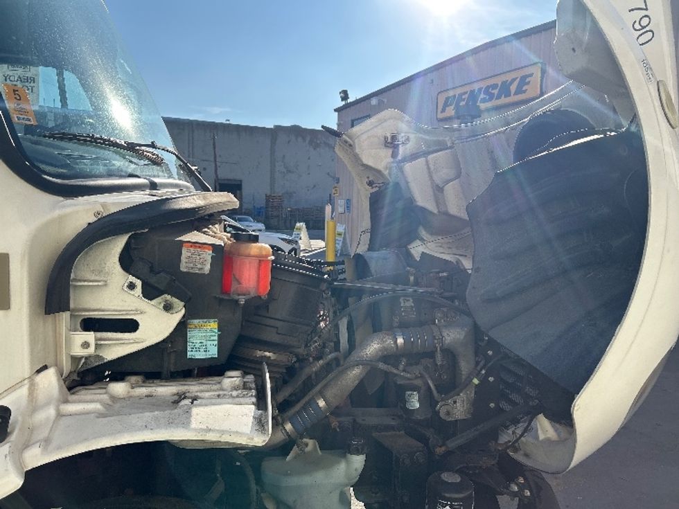 Refrigerated Truck-Light and Medium Duty Trucks-Freightliner-2019-M2-Torrance-CA-143,253\n\t\tmiles-$ 67,250 - Image 22