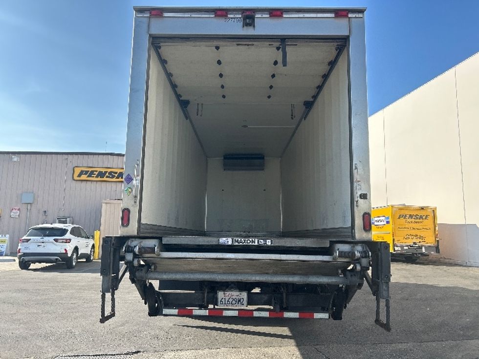Refrigerated Truck-Light and Medium Duty Trucks-Freightliner-2019-M2-Torrance-CA-143,253\n\t\tmiles-$ 67,250 - Image 8