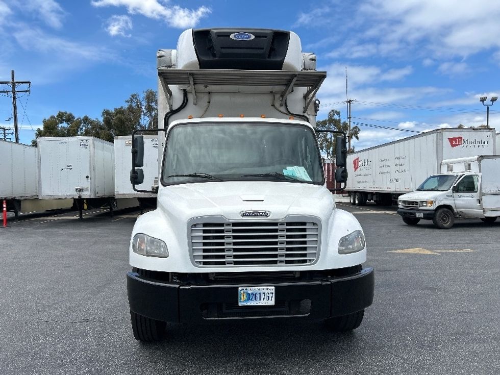 Refrigerated Truck-Light and Medium Duty Trucks-Freightliner-2019-M2-Torrance-CA-155,000\n\t\tmiles-$ 56,000 - Image 2