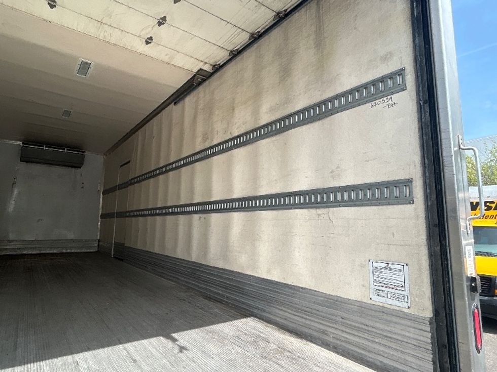 Refrigerated Truck-Light and Medium Duty Trucks-Freightliner-2019-M2-Torrance-CA-175,268\n\t\tmiles-$ 66,000 - Image 12