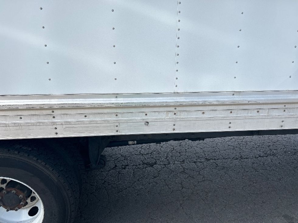 Refrigerated Truck-Light and Medium Duty Trucks-Freightliner-2019-M2-Torrance-CA-175,268\n\t\tmiles-$ 66,000 - Image 28