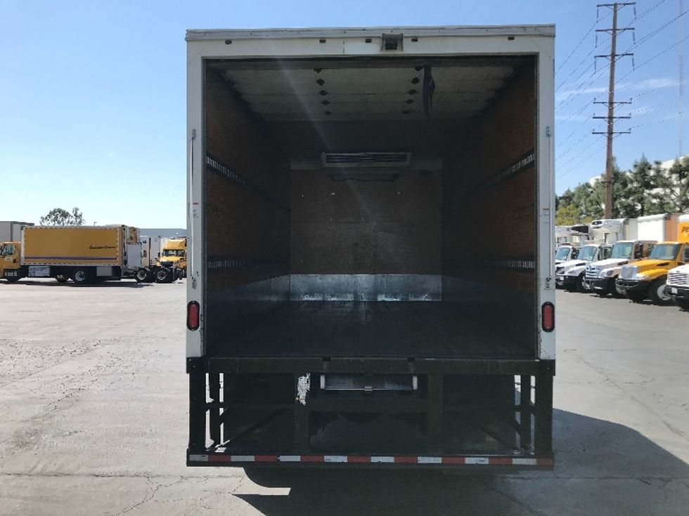 Refrigerated Truck-Light and Medium Duty Trucks-Freightliner-2019-M2-Torrance-CA-212,704\n\t\tmiles-$ 39,500 - Image 8