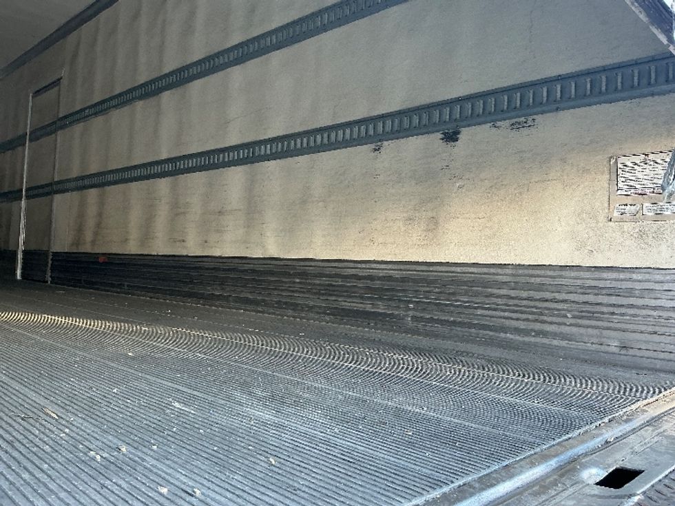 Refrigerated Truck-Light and Medium Duty Trucks-Freightliner-2019-M2-Torrance-CA-218,558\n\t\tmiles-$ 48,750 - Image 12