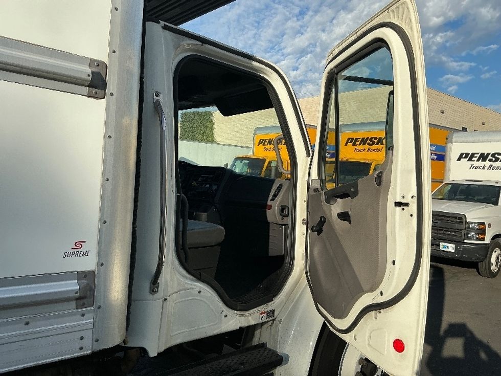 Refrigerated Truck-Light and Medium Duty Trucks-Freightliner-2019-M2-Torrance-CA-218,558\n\t\tmiles-$ 48,750 - Image 20