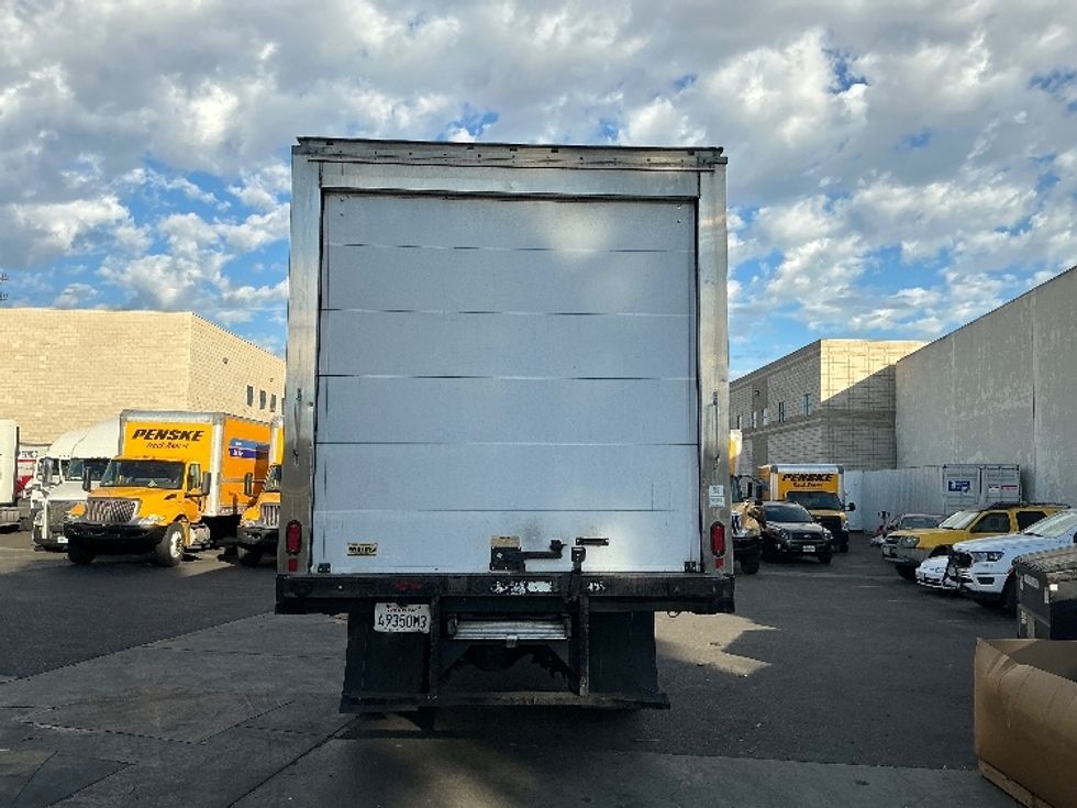 Refrigerated Truck-Light and Medium Duty Trucks-Freightliner-2019-M2-Torrance-CA-218,558\n\t\tmiles-$ 48,750 - Image 7