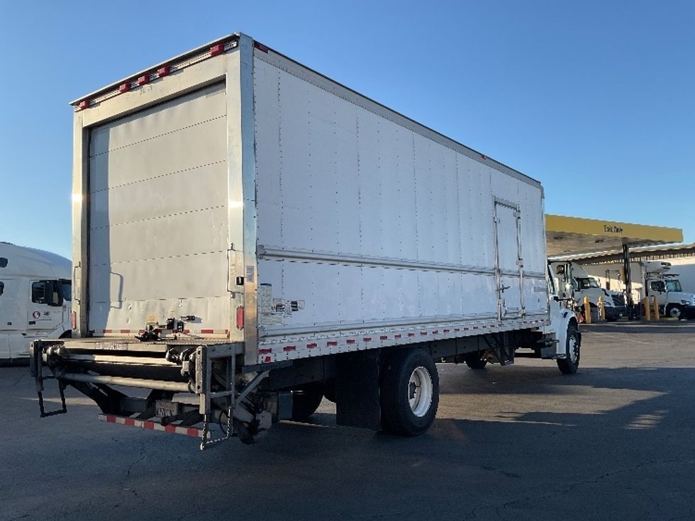 Refrigerated Truck-Light and Medium Duty Trucks-Freightliner-2019-M2-Torrance-CA-224,800\n\t\tmiles-$ 52,250 - Image 13