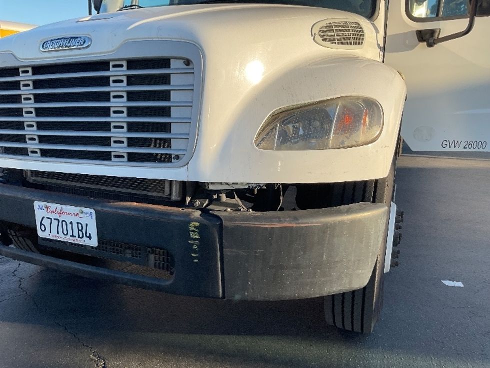 Refrigerated Truck-Light and Medium Duty Trucks-Freightliner-2019-M2-Torrance-CA-224,800\n\t\tmiles-$ 52,250 - Image 28