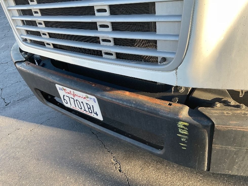 Refrigerated Truck-Light and Medium Duty Trucks-Freightliner-2019-M2-Torrance-CA-224,800\n\t\tmiles-$ 52,250 - Image 29