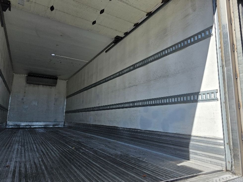 Refrigerated Truck-Light and Medium Duty Trucks-Freightliner-2019-M2-Torrance-CA-264,201\n\t\tmiles-$ 40,250 - Image 15