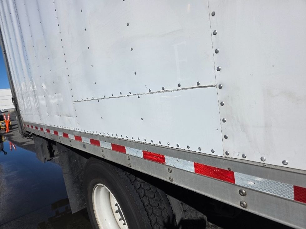 Refrigerated Truck-Light and Medium Duty Trucks-Freightliner-2019-M2-Torrance-CA-264,201\n\t\tmiles-$ 40,250 - Image 27