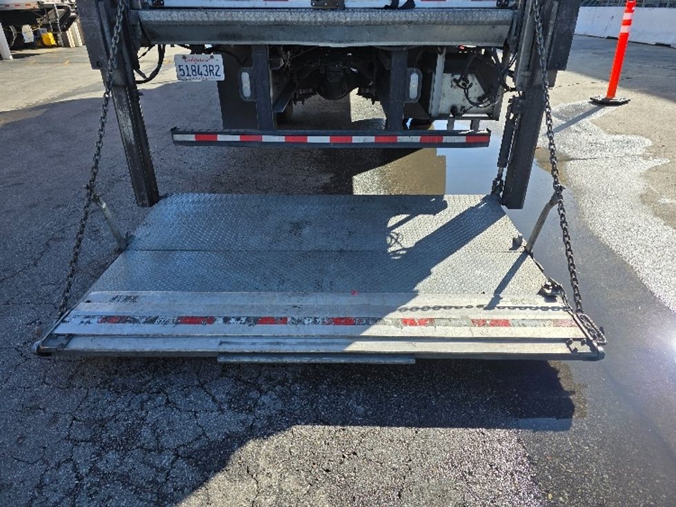 Refrigerated Truck-Light and Medium Duty Trucks-Freightliner-2019-M2-Torrance-CA-264,201\n\t\tmiles-$ 40,250 - Image 9