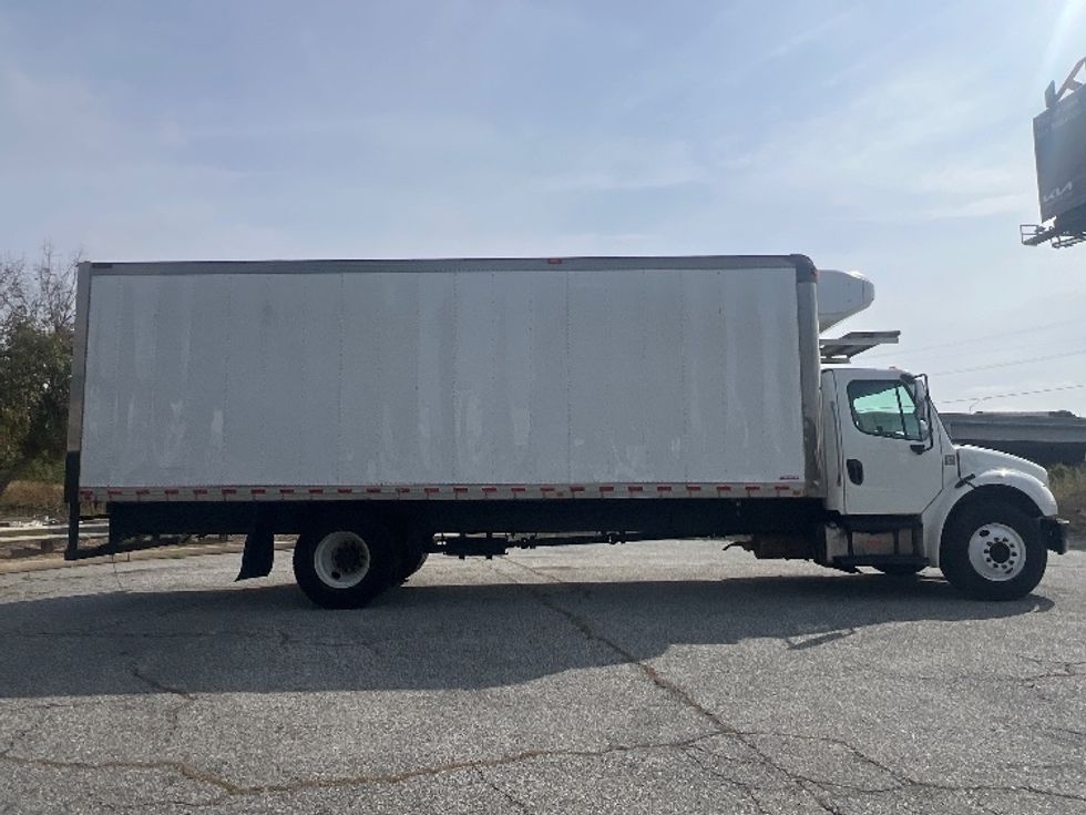 Refrigerated Truck-Light and Medium Duty Trucks-Freightliner-2019-M2-Torrance-CA-300,973\n\t\tmiles-$ 30,250 - Image 15