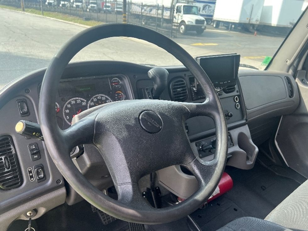 Refrigerated Truck-Light and Medium Duty Trucks-Freightliner-2019-M2-Torrance-CA-300,973\n\t\tmiles-$ 30,250 - Image 17