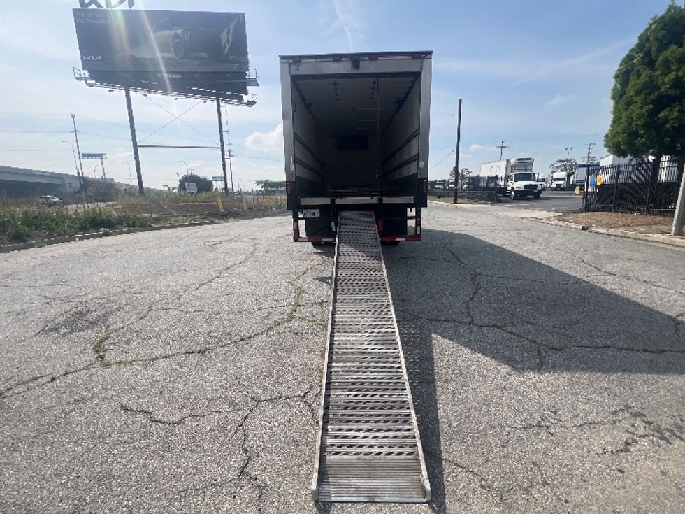 Refrigerated Truck-Light and Medium Duty Trucks-Freightliner-2019-M2-Torrance-CA-300,973\n\t\tmiles-$ 30,250 - Image 9
