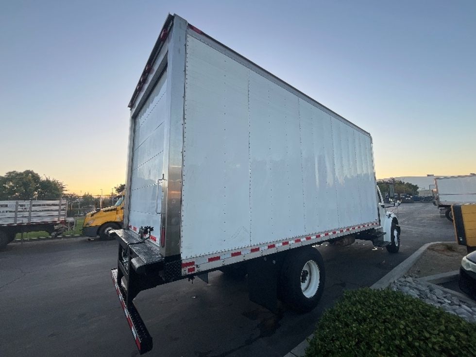 Refrigerated Truck-Light and Medium Duty Trucks-Freightliner-2019-M2-Torrance-CA-334,362\n\t\tmiles-$ 24,500 - Image 13