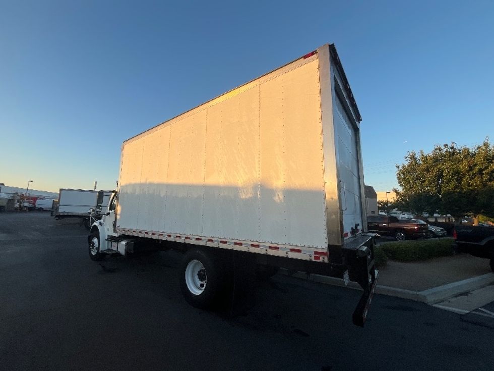 Refrigerated Truck-Light and Medium Duty Trucks-Freightliner-2019-M2-Torrance-CA-334,362\n\t\tmiles-$ 24,500 - Image 6