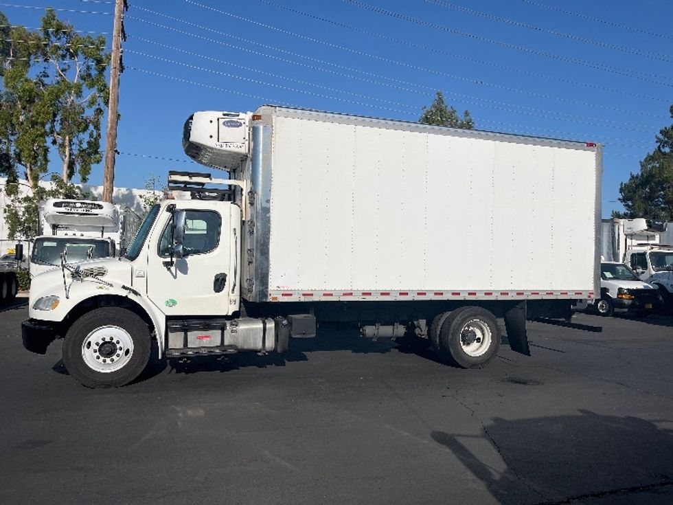 Refrigerated Truck-Light and Medium Duty Trucks-Freightliner-2019-M2-Torrance-CA-338,003\n\t\tmiles-$ 24,750 - Image 13