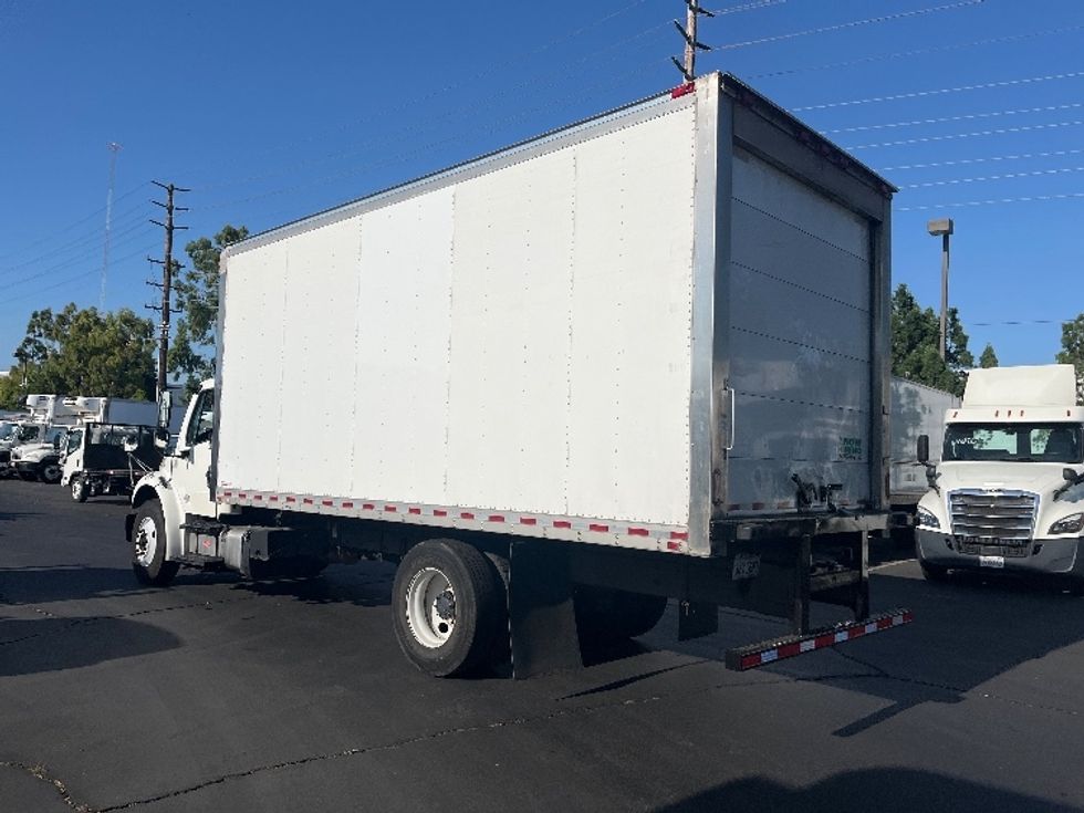 Refrigerated Truck-Light and Medium Duty Trucks-Freightliner-2019-M2-Torrance-CA-338,003\n\t\tmiles-$ 24,750 - Image 5