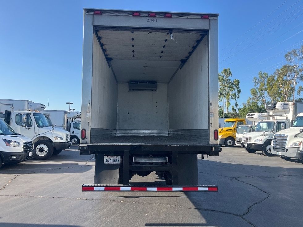 Refrigerated Truck-Light and Medium Duty Trucks-Freightliner-2019-M2-Torrance-CA-338,003\n\t\tmiles-$ 24,750 - Image 7