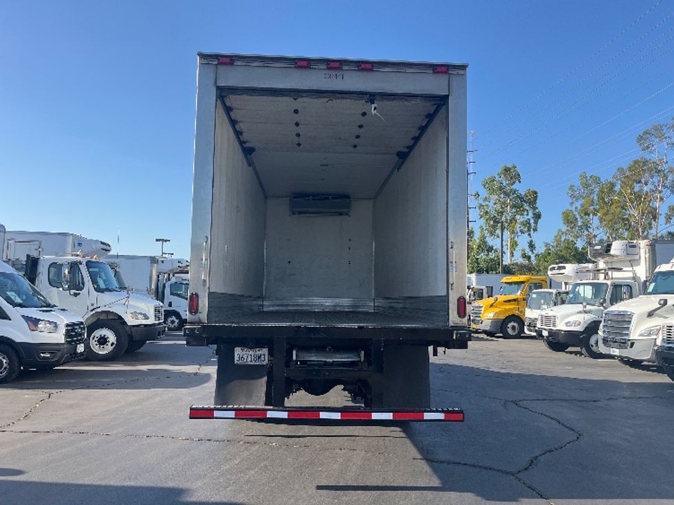 Refrigerated Truck-Light and Medium Duty Trucks-Freightliner-2019-M2-Torrance-CA-338,003\n\t\tmiles-$ 24,750 - Image 8