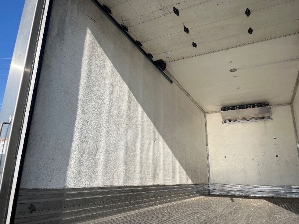 Refrigerated Truck-Light and Medium Duty Trucks-Freightliner-2019-M2-Torrance-CA-339,345\n\t\tmiles-$ 24,500 - Image 10