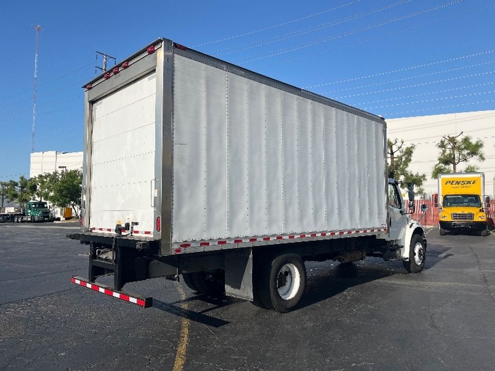 Refrigerated Truck-Light and Medium Duty Trucks-Freightliner-2019-M2-Torrance-CA-339,345\n\t\tmiles-$ 24,500 - Image 12