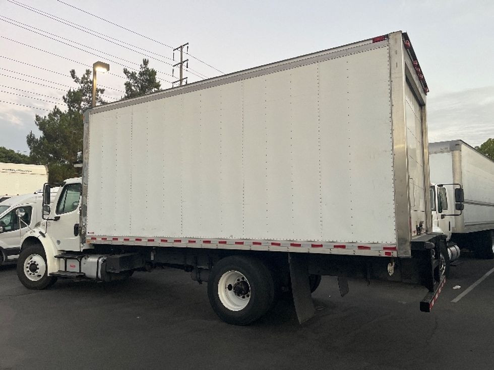 Refrigerated Truck-Light and Medium Duty Trucks-Freightliner-2019-M2-Torrance-CA-339,528\n\t\tmiles-$ 24,250 - Image 6