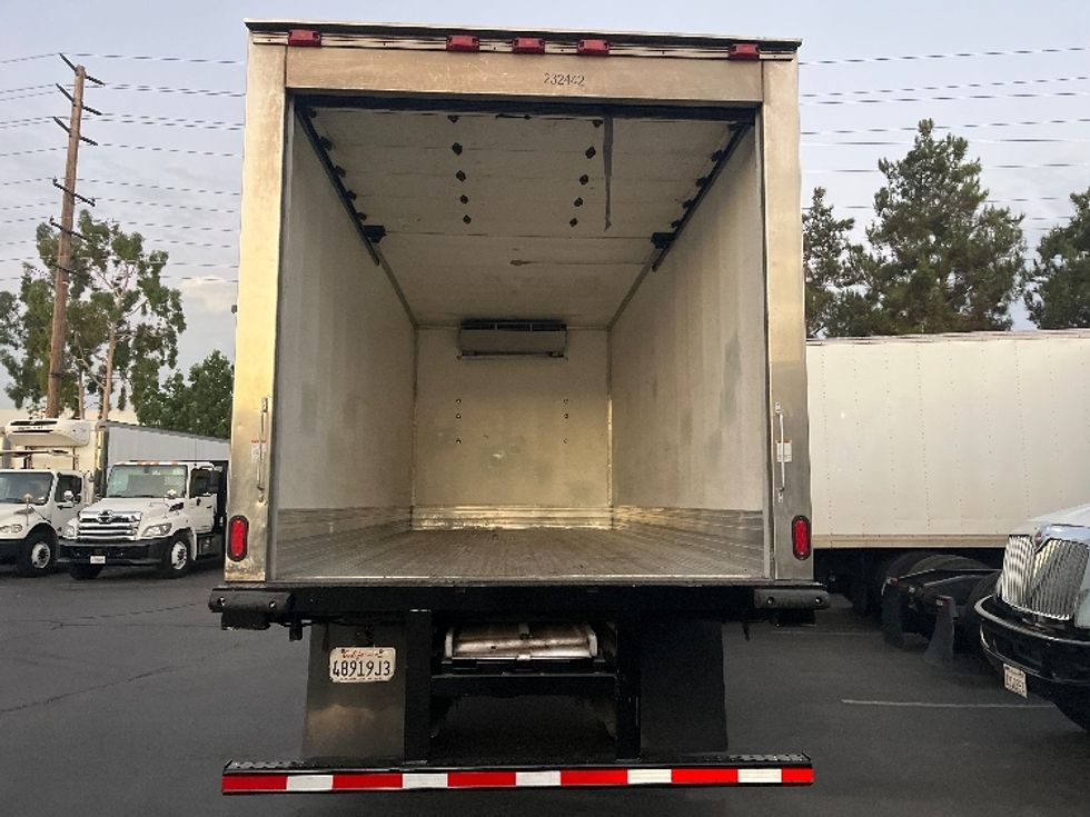Refrigerated Truck-Light and Medium Duty Trucks-Freightliner-2019-M2-Torrance-CA-339,528\n\t\tmiles-$ 24,250 - Image 8