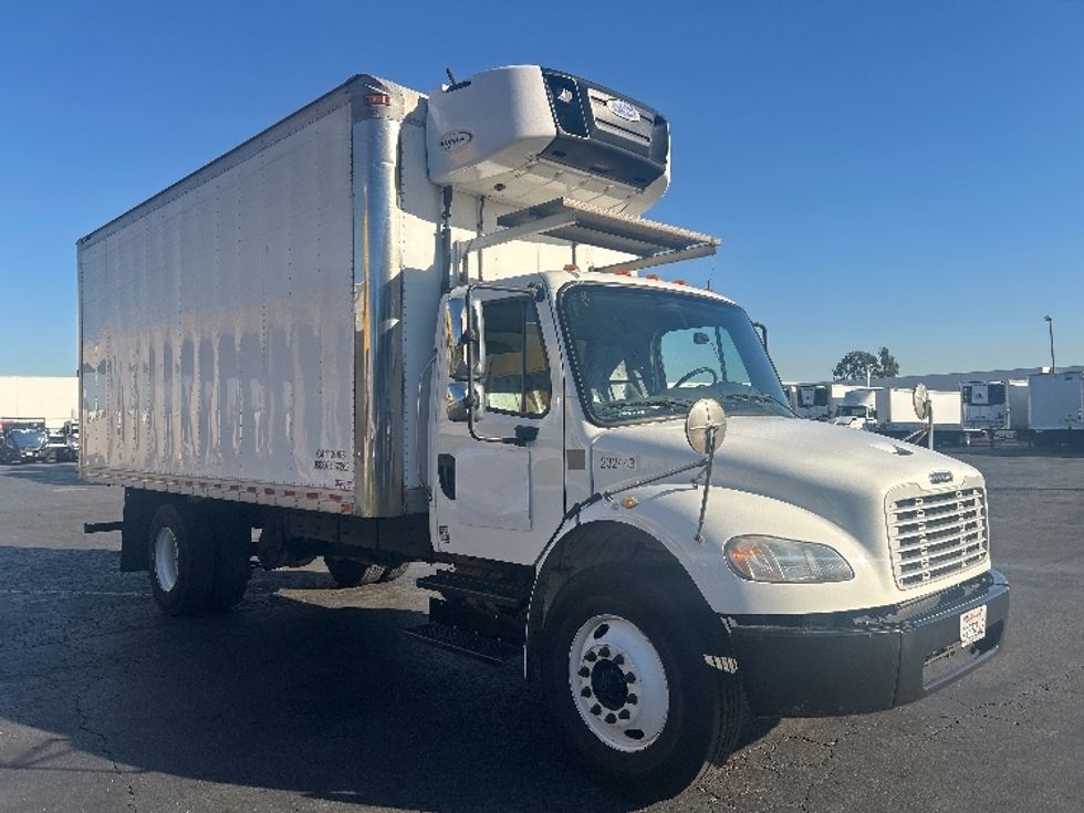 Refrigerated Truck-Light and Medium Duty Trucks-Freightliner-2019-M2-Torrance-CA-344,578\n\t\tmiles-$ 23,500 - Image 1
