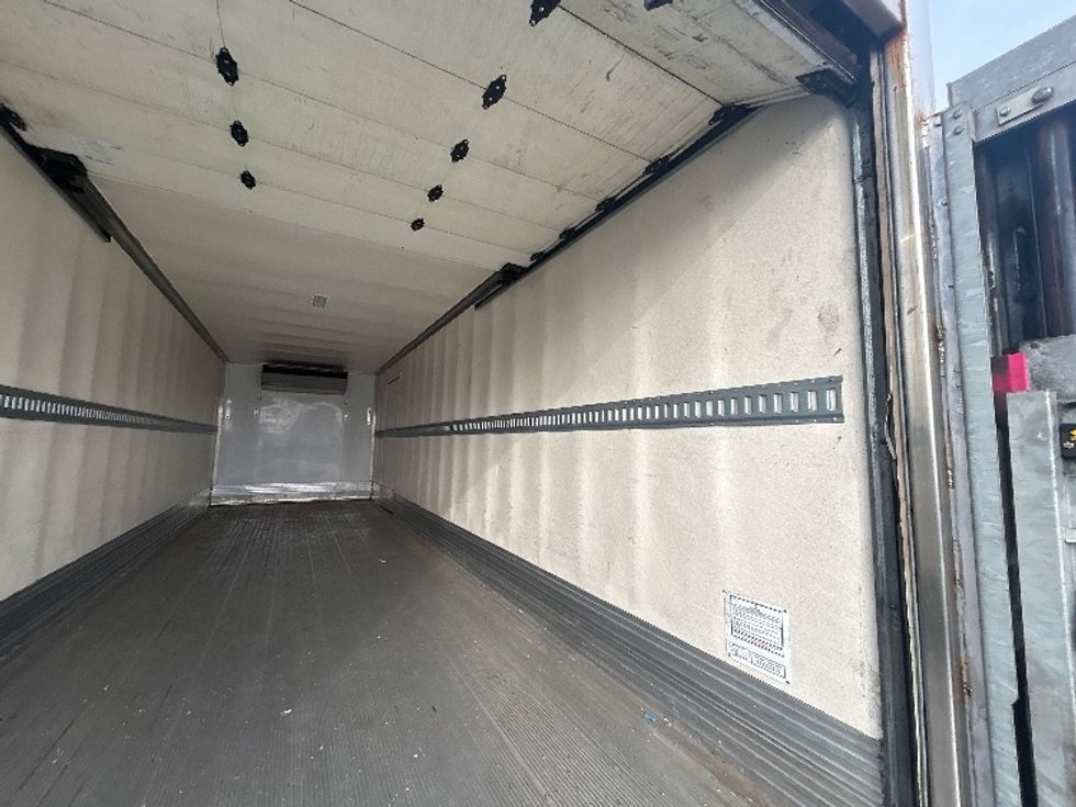 Refrigerated Truck-Light and Medium Duty Trucks-Freightliner-2019-M2-Torrance-CA-46,358\n\t\tmiles-$ 61,500 - Image 12