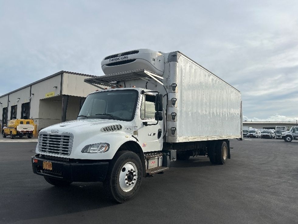 Refrigerated Truck-Light and Medium Duty Trucks-Freightliner-2019-M2-Torrance-CA-46,358\n\t\tmiles-$ 61,500 - Image 3