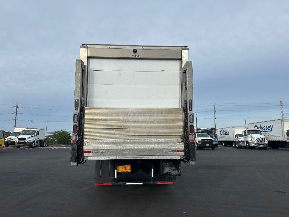 Refrigerated Truck-Light and Medium Duty Trucks-Freightliner-2019-M2-Torrance-CA-46,358\n\t\tmiles-$ 61,500 - Image 7