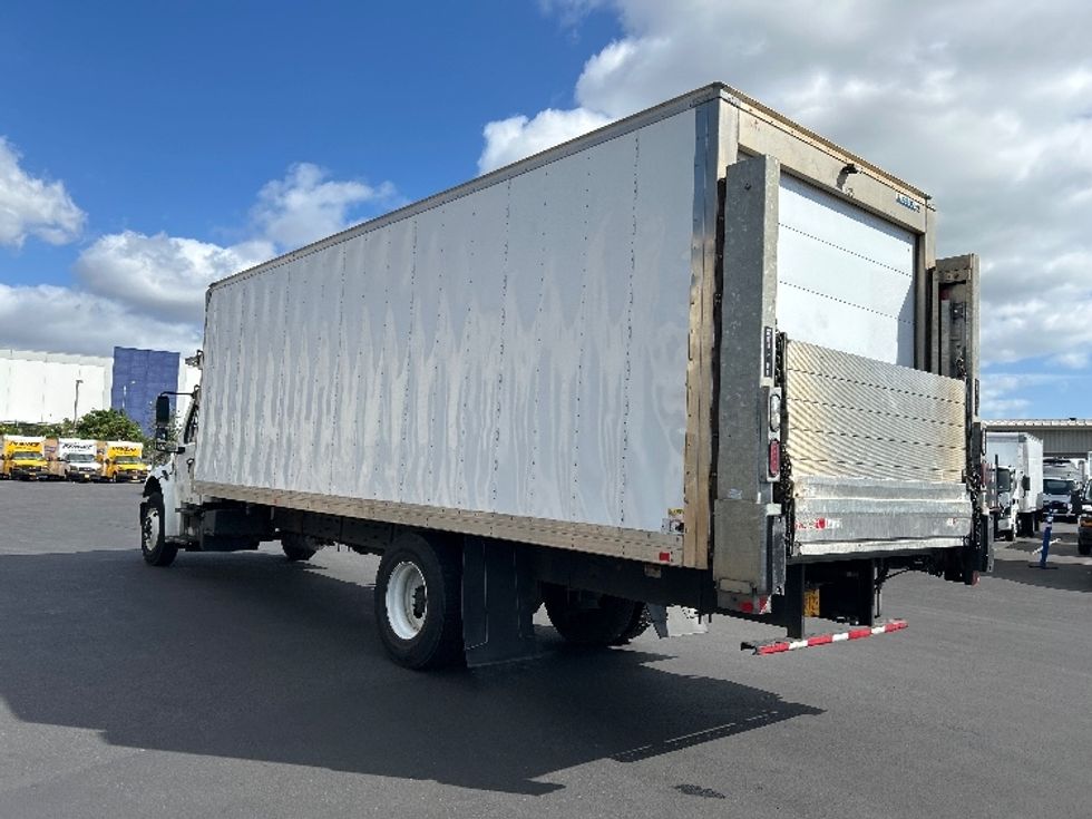 Refrigerated Truck-Light and Medium Duty Trucks-Freightliner-2019-M2-Torrance-CA-60,217\n\t\tmiles-$ 59,750 - Image 6