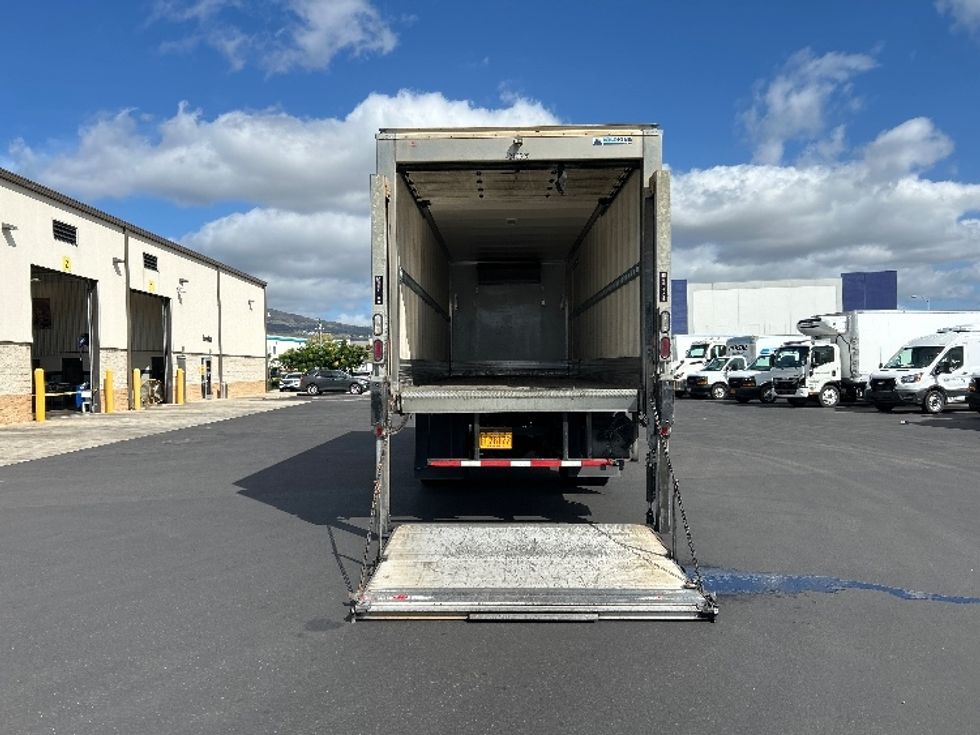 Refrigerated Truck-Light and Medium Duty Trucks-Freightliner-2019-M2-Torrance-CA-60,217\n\t\tmiles-$ 59,750 - Image 9